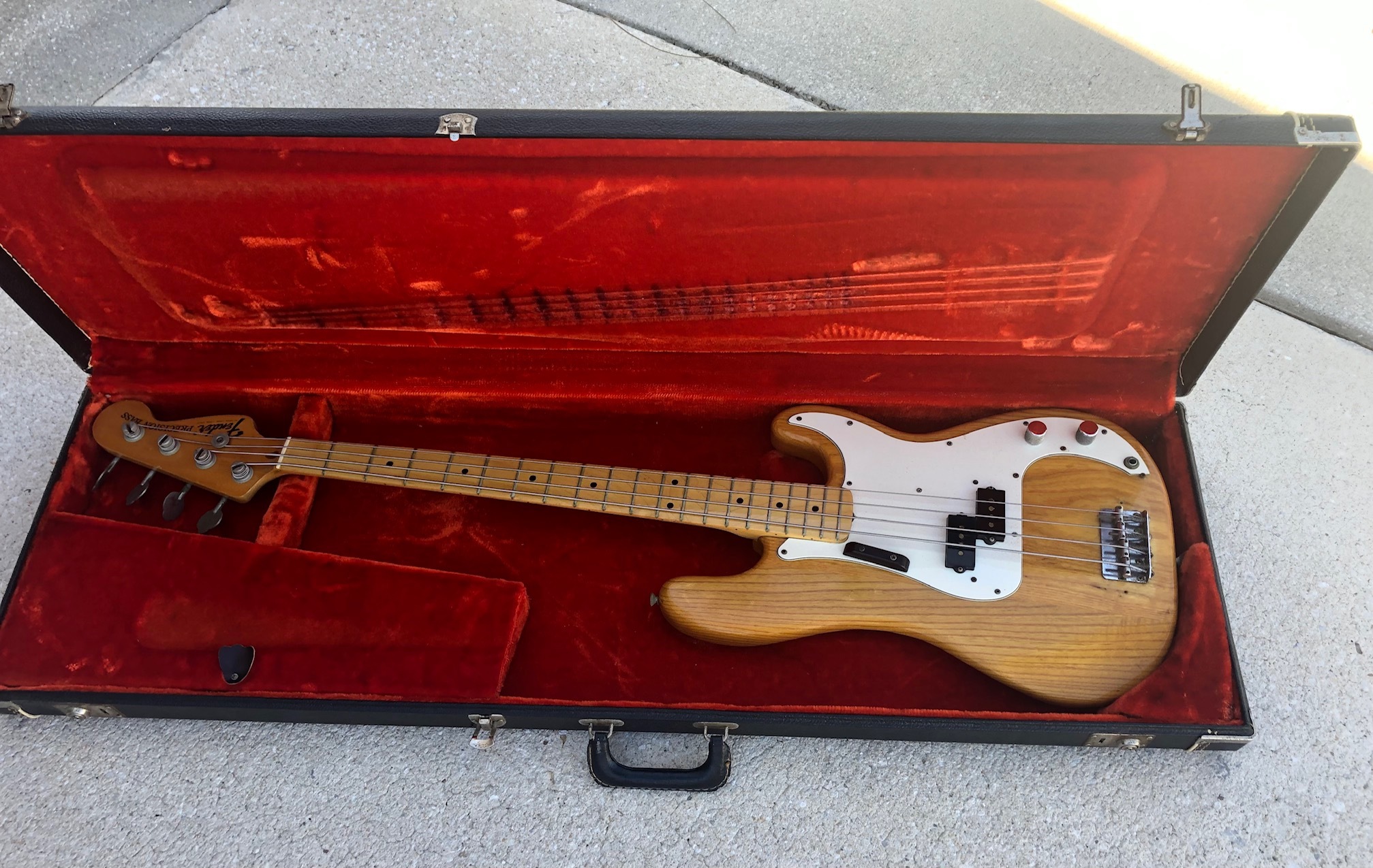 1974 Fender Precision Bass
